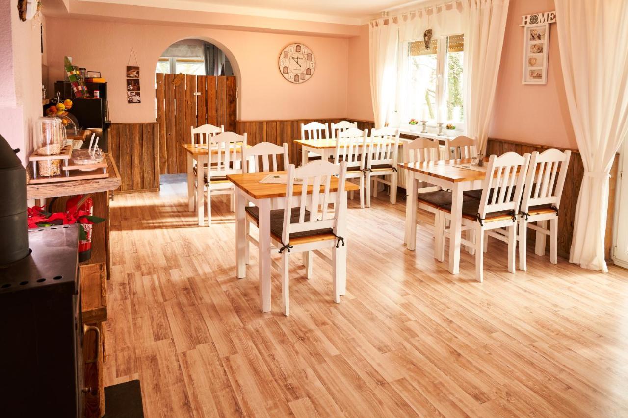 Haus Am Bach - Gemuetliche Pension Allershausen Kültér fotó