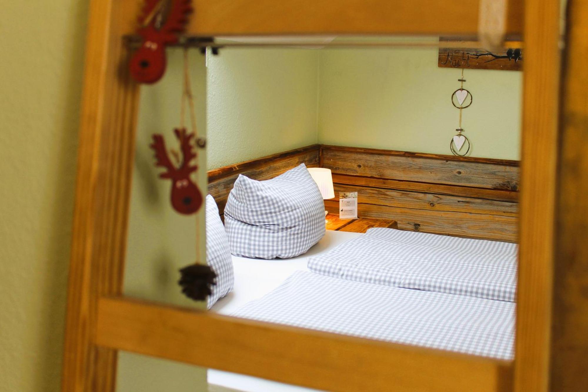 Haus Am Bach - Gemuetliche Pension Allershausen Kültér fotó