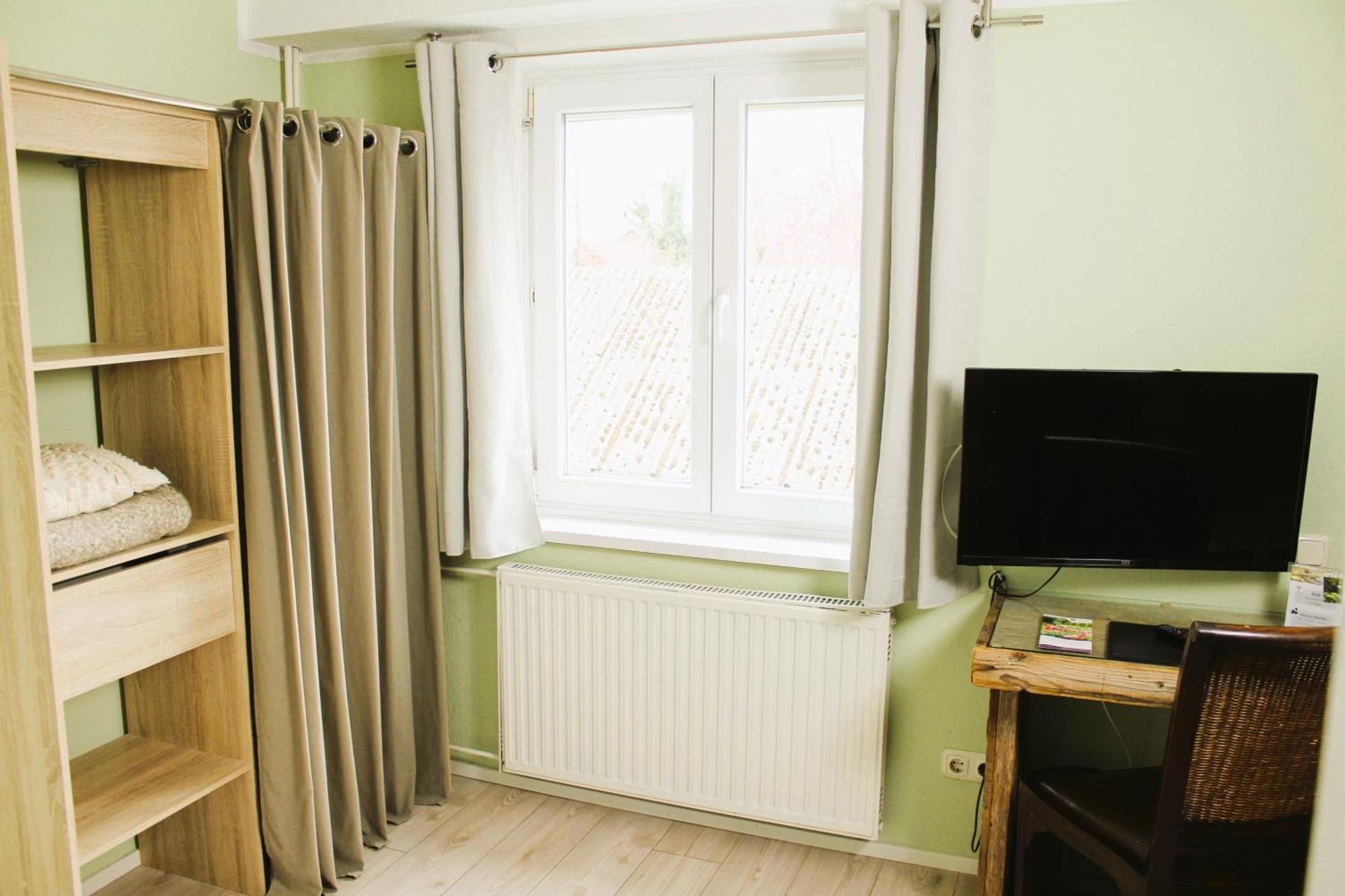Haus Am Bach - Gemuetliche Pension Allershausen Kültér fotó